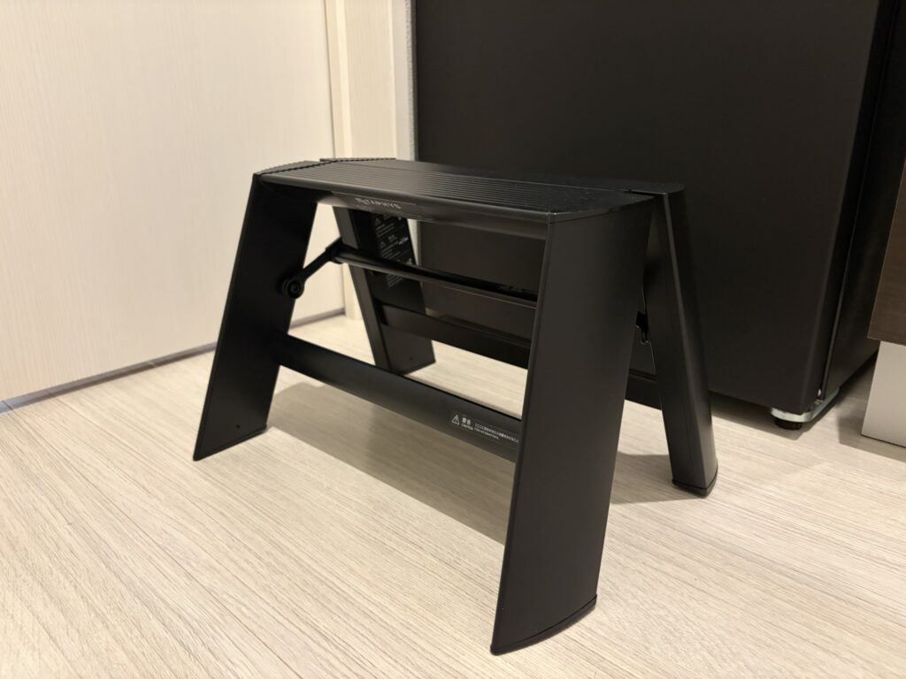 デザイン踏み台lucano（ルカーノ）1stepの正面写真